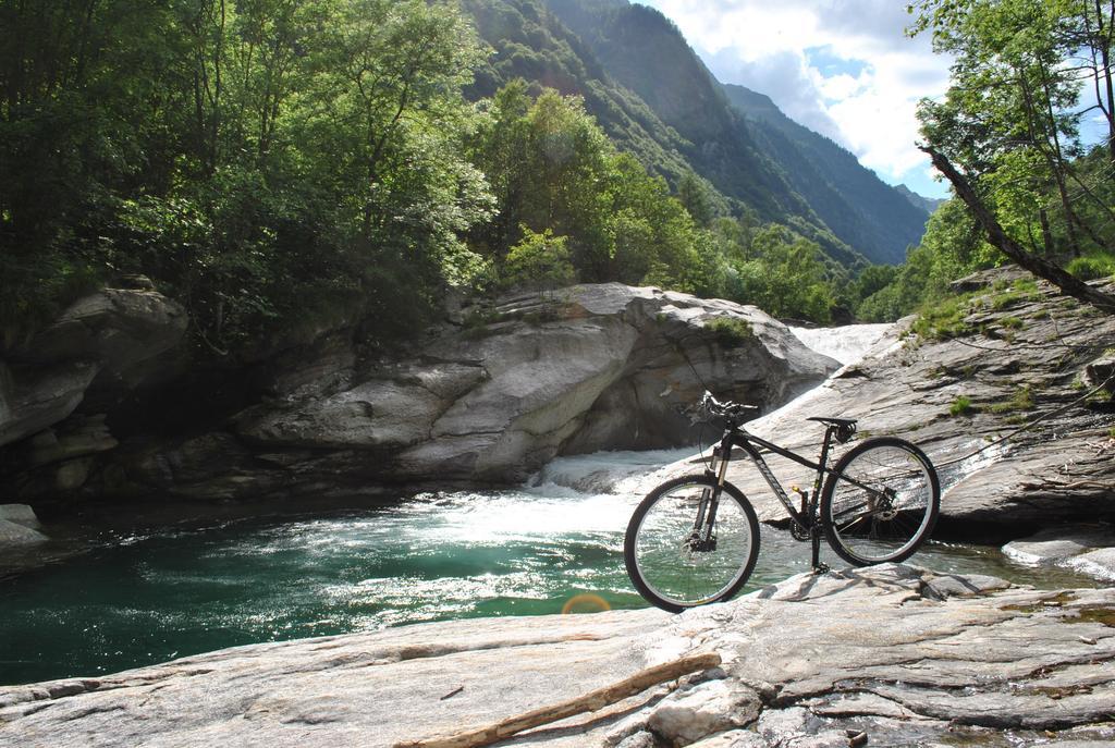Myverzasca Resort Ai Piee Brione  Ngoại thất bức ảnh